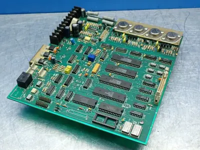 USED HAAS AUTOMATION 323051E
