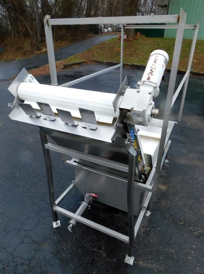 USED NEDCO WASHING CONVEYOR WASHING CONVEYOR