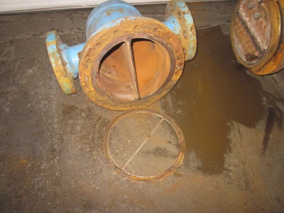 23.5 sq ft Bell & Gossett U-tube Shell and Tube Heat Exchanger