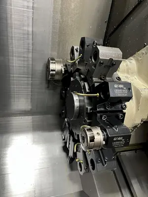 USED 2011 OKUMA LB3000EX-MWY/450