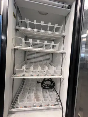 Used MIRA COOL MC300-V2 Display Refrigerators Florida US | BAM Discount Restaurant Equipment #1290500