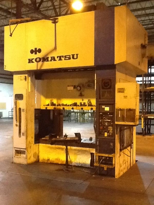 USED 1986 KOMATSU E2T-200N