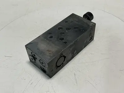 USED PARKER PRM3 PP25K- 610-31LB