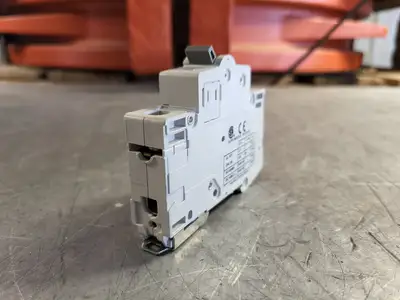 NEW CUTLER-HAMMER WMS1C02