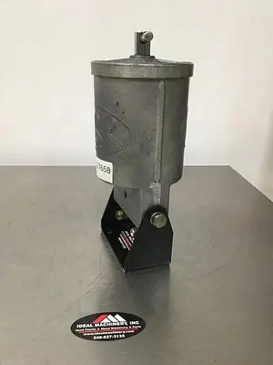 USED TRIPLE R BU30E