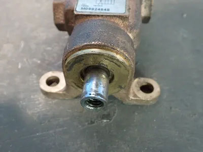 USED PARKER M09824648