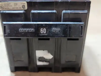 Used CUTLER-HAMMER BAB3060H Switchgears British Columbia CA | Lenmark #1438420