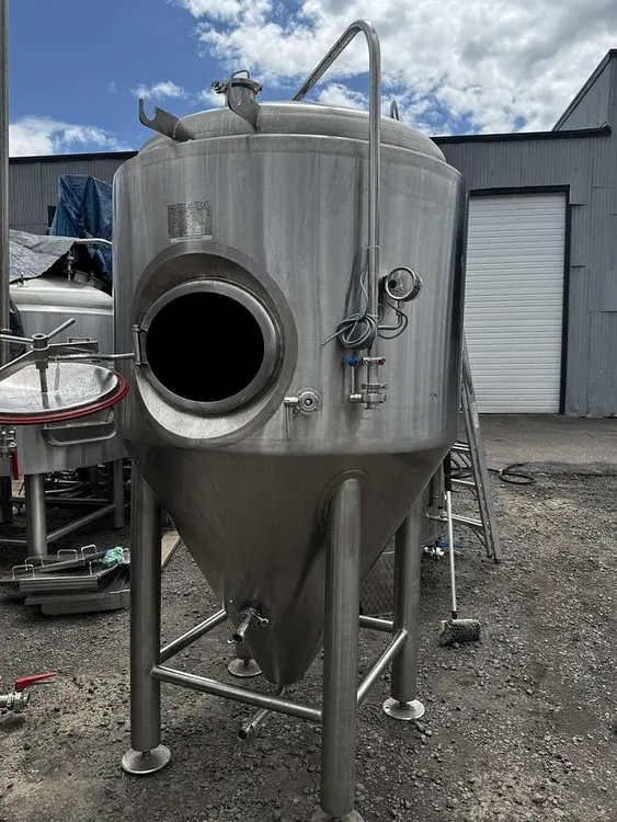 Used 2015 CGT 10FV Stainless Steel Tanks Oregon US | Ager Tank & Equipment Co. #1059875