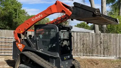 USED 2023 Kubota SVL97-2