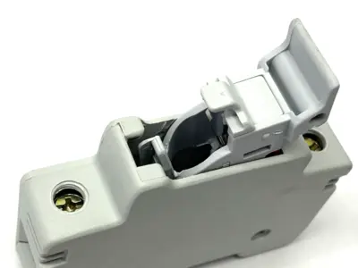 Used Bussmann Fuse Holder 1-Pole 600V 30A Fuse Accessories Michigan US | Maverick Industrial Sales #1398752