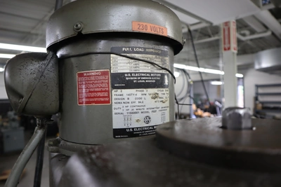Used BRIDGEPORT SERIES I Vertical Mills Minnesota US | Machinesused.com #1368580