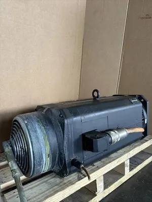 Rexroth R911309840 Servo 3ph Induction Motor MAD160C-0100-SA-M0-BQ0-35-V1 #HP110