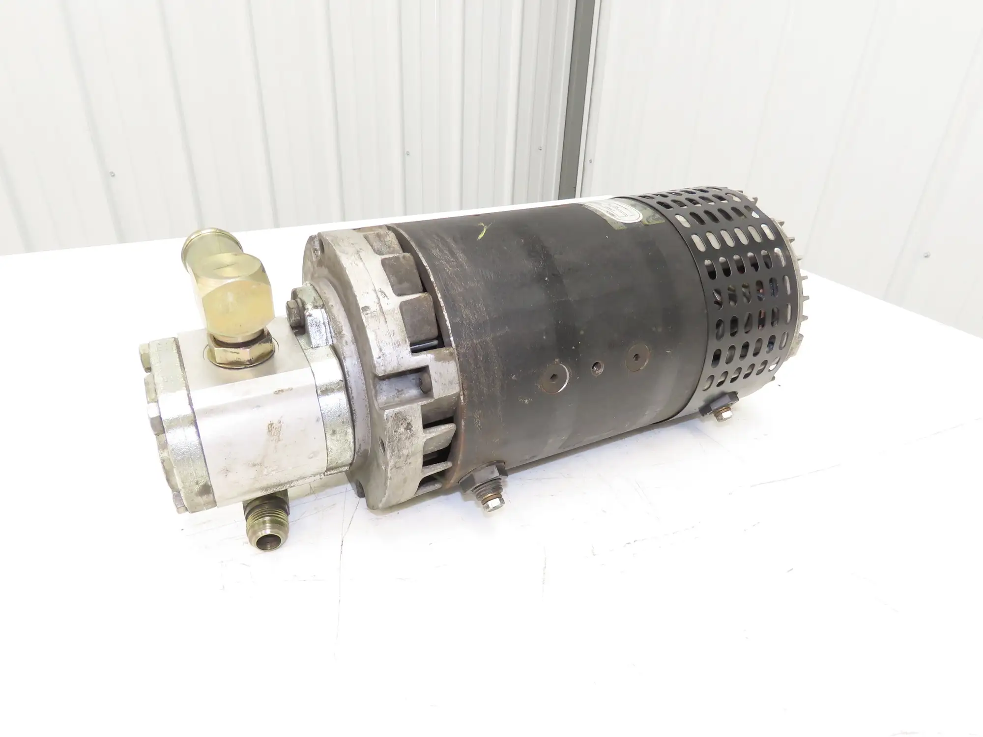 Hyster 8620082 Hydraulic Pump & Motor 24VDC Removed From N30XMR2 Forklift