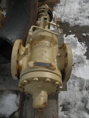 USED DANIEL 6" 300#