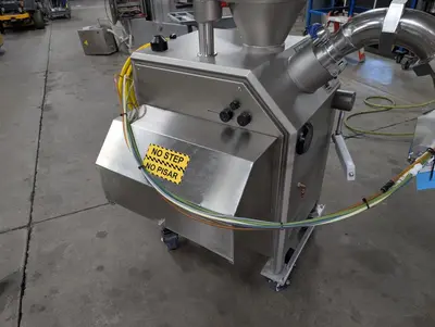 USED 2017 REISER ROBOT 500 FILLER