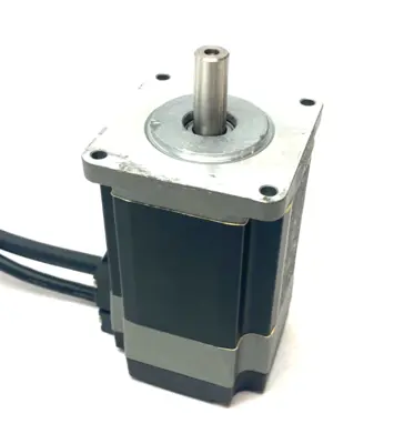 USED ORIENTAL MOTOR ASTEP HYBRID STEP-SERVO STEPPING MOTOR