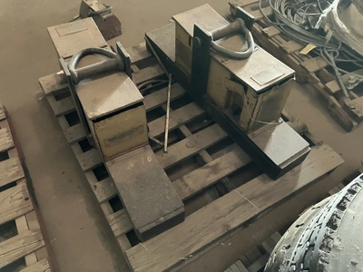 BM-80 Walker-Bux 8000lb lifting magnet #4155