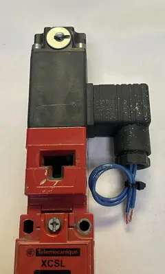Used TELEMECANIQUE XCSL761B3 Miscellaneous Equipment (Electrical & Power) | Surplus Asset Holdings #1195968