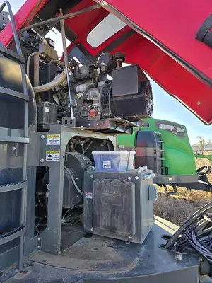 USED 2016 STAHELI-WEST DEW POINT 6210
