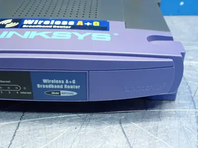 USED CISCO SYSTEMS WRT55AG