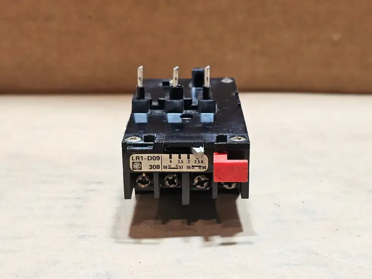 Used TELEMECANIQUE LR1-D09 308 Misc Electrical & Power Parts British Columbia CA | Lenmark #1438996