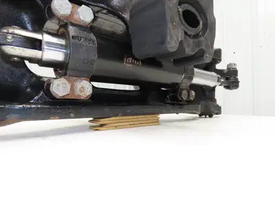 Hyster E80XN Forklift Rear Axle Dual Hydraulic Steering Assembly 8527474