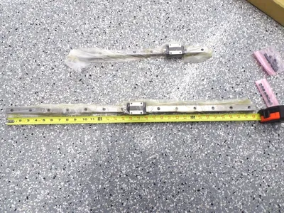 NEW IKO LWES20 C1R820/F S15692A01 LINEAR BEARINGS ON 18 AND 32 INCH RAILS