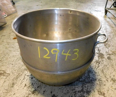 USED 60 QUART MIXING BOWL MIXING BOWL