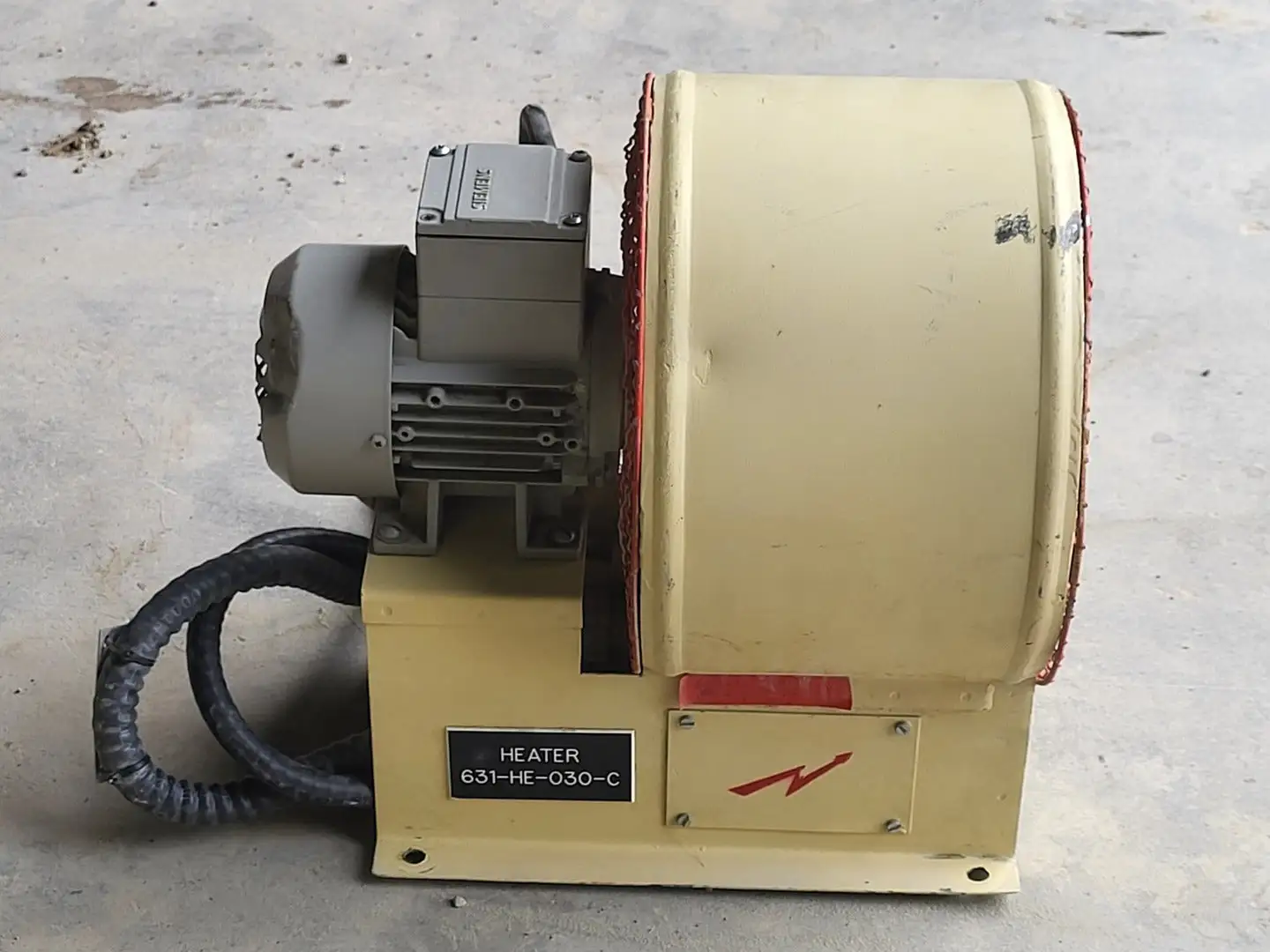 USED 2003 FABRESTEL 631-HE-030-C