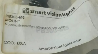 NEW SMART VISION L300-WHI-W LINEAR LIGHT WHITE W/ PB300-M5 MOUNT