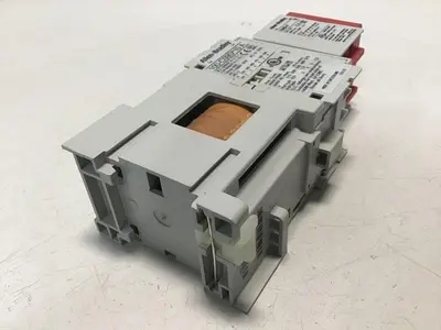 USED ALLEN BRADLEY 100S-C09DJ14BC SER A