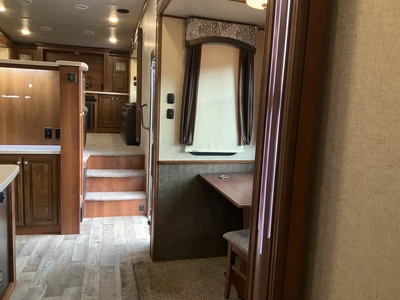 Used 2017 BIGHORN 39FL Campers, Caravans, Motorhomes Michigan US | Miedema Asset Management Group #1406910