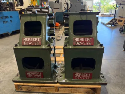 DEVLIEG 22” x 16-1/2” x 30-1/2” Angle Plates | GMT (8)