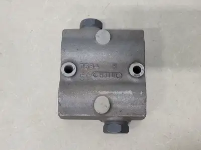 Hydraulic Block Valve 7594H, 1450 PSI