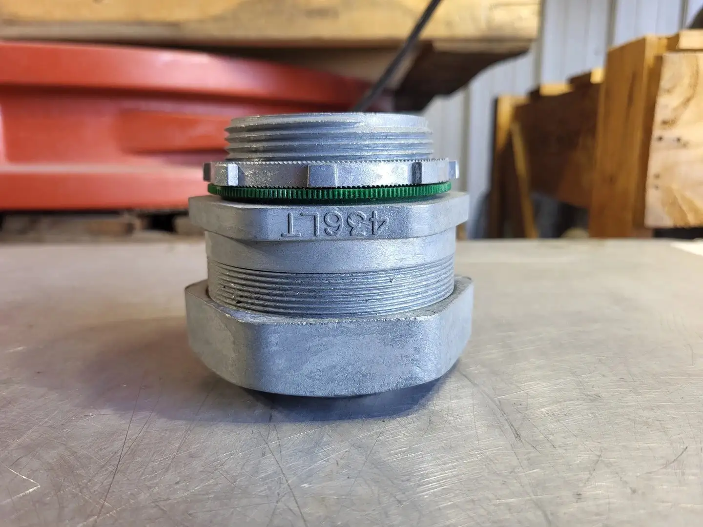 2-1/2" Liquid Tight Connector 436LT