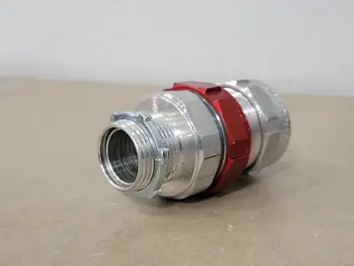NEW THOMAS & BETTS STX100-468