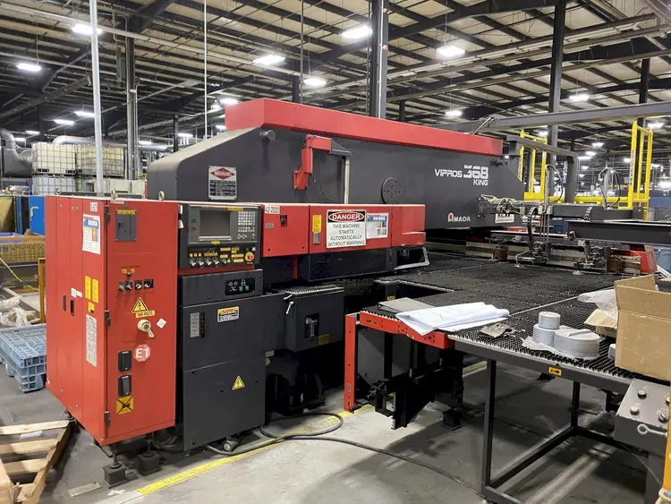 Used 1998 AMADA VIRPOS 368 KING Turret Punches Ohio US | G-2000, Inc. 8 #179044