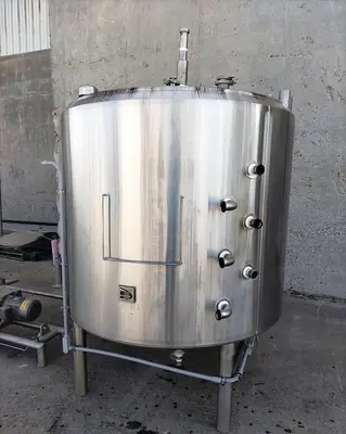 Used 2017 QUALTECH TANK 1000 USG Stainless Steel Tanks California US | Machinery & Equipment #1323241