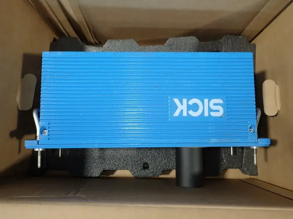 USED 2016 SICK ICD8903301100S01