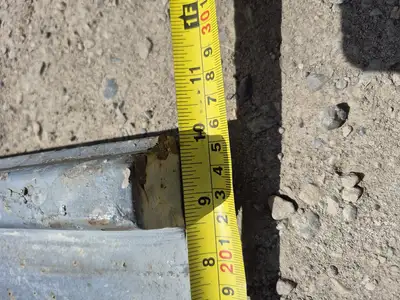USED KOMATSU 21M-32-11240