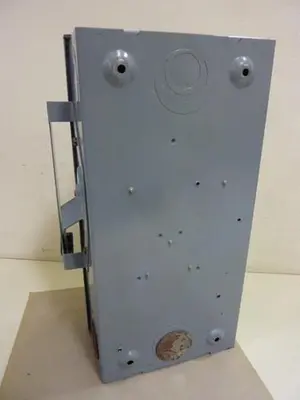 USED SQUARE D D323N
