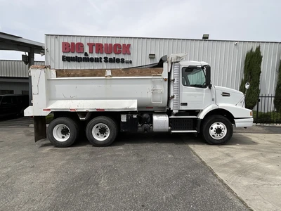 Used 2011 VOLVO VHD Dump trucks California US | Big Truck & Equipment #1412219