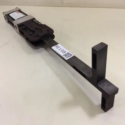 USED DESTACO 841-MR