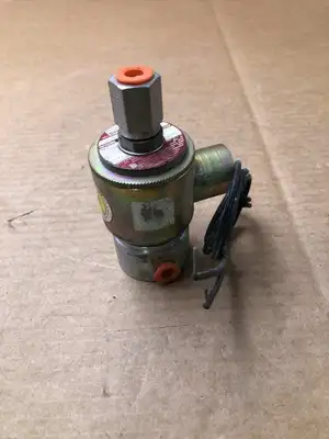 Honeywell X53LB1100 Skinner Solenoid Valve