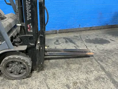 Used TOYOTA 8FGCU25 Misc Forklifts Ohio US | HGR 24 #1567462