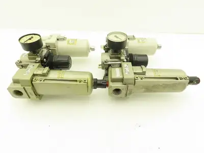 SMC AR40-N04-Z Regulator Filter Lubricator Assembly 1/2" NPT 125 psi Lot of 2
