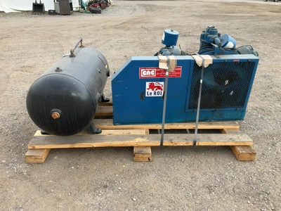 Used LEROI AIR COMPRESSOR 25 HP 880A HEAVY DUTY TWO STAGE RECIPROCATING 87.5 CFM AT 175 PSI Lubricated Reciprocating Air Compressors Michigan US | Miedema Asset Management Group #1761057