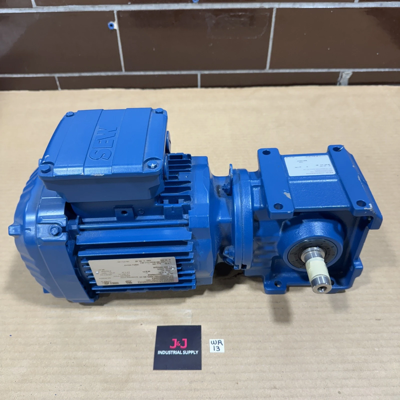 NEW SEW EURODRIVE S37 DRN80MK4/87.7939825101.0001.20.10