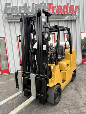 USED 2016 CAT GC45KSWB