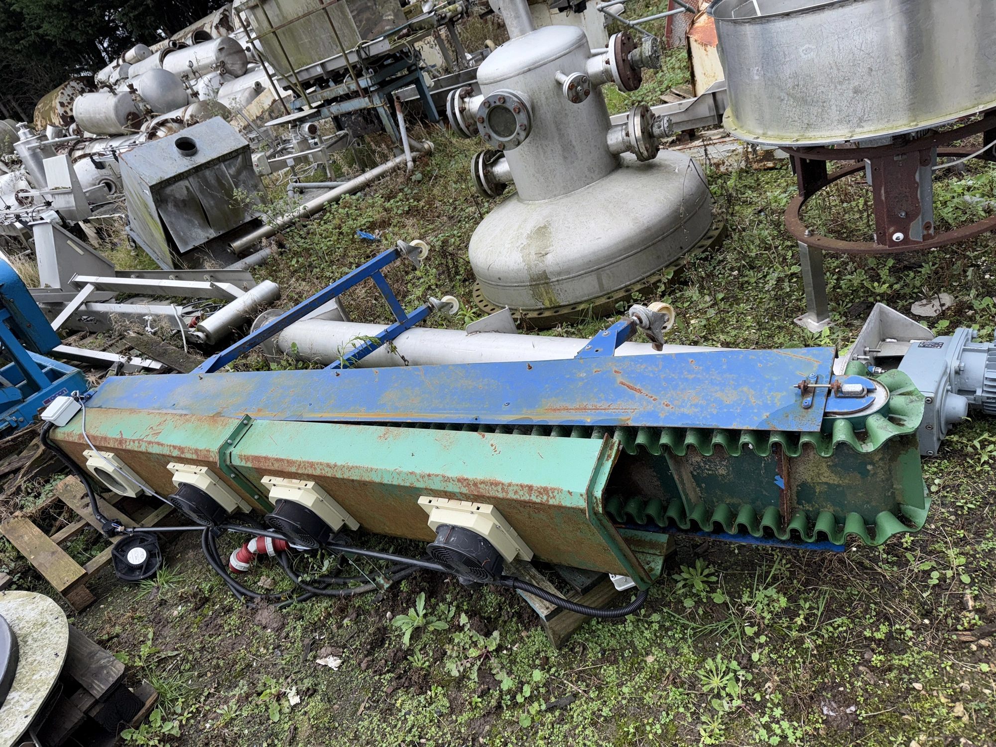 Flat Chevron Belt Conveyor 250 Mm Wide x 3,000mm long